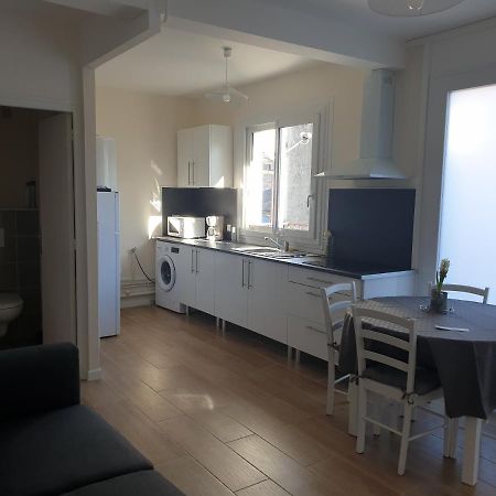 Appartement T4 Lumineux Avec Balcon - 3Eme Etage Sans Ascenseur Ταρμπ Εξωτερικό φωτογραφία