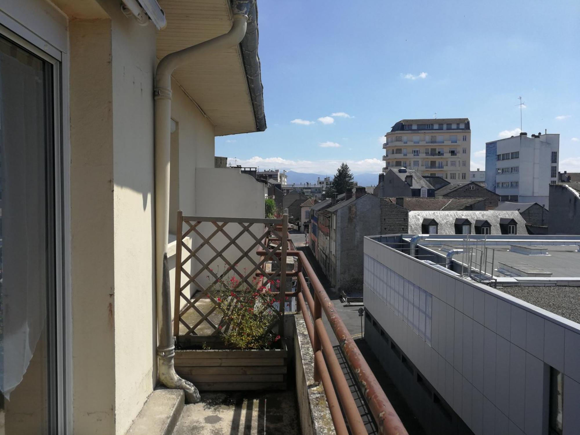 Appartement T4 Lumineux Avec Balcon - 3Eme Etage Sans Ascenseur Ταρμπ Εξωτερικό φωτογραφία
