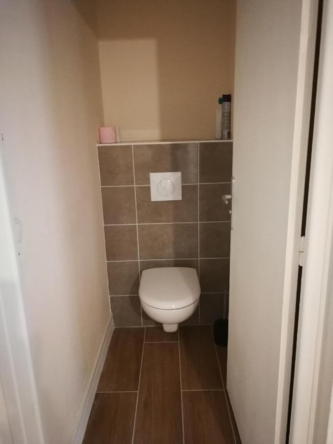 Appartement T4 Lumineux Avec Balcon - 3Eme Etage Sans Ascenseur Ταρμπ Εξωτερικό φωτογραφία